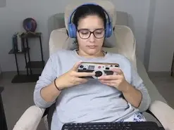 Moon_woman  live sex cam