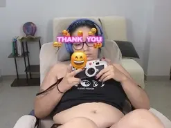 Moon_woman  live sex cam