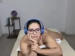 Moon_woman  live sex cam