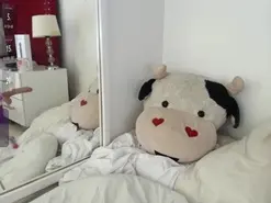 Ingrid_r  live sex cam