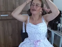 Mature_magenta  live sex cam