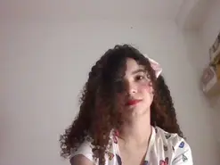 LAURACUTEE  live sex cam