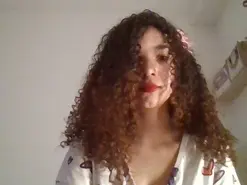 LAURACUTEE  live sex cam