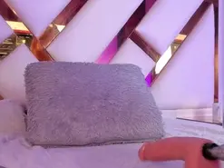 Niicolle_Evanss  live sex cam