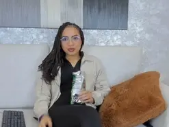 Lucia_janne  live sex cam