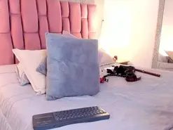 AbellaFox  live sex cam