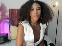 DakotaDesire  live sex cam