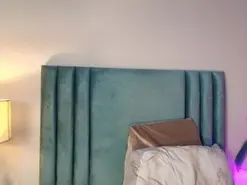 DakotaDesire  live sex cam
