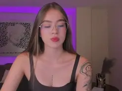 MaiaCollins  live sex cam