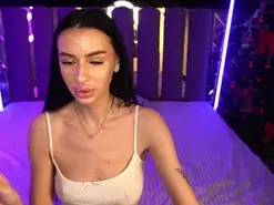 SnowWhitee  live sex cam