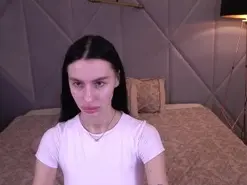 SnowWhitee  live sex cam