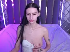 SnowWhitee  live sex cam