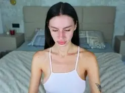 SnowWhitee  live sex cam