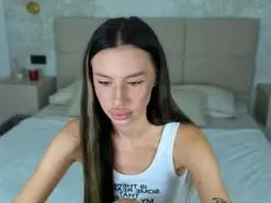 SnowWhitee  live sex cam