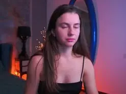LittleJuli  live sex cam