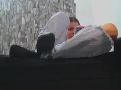 Goddes_emily  live sex cam