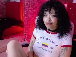 Miahernandezpr  live sex cam