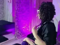Miahernandezpr  live sex cam