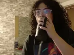 Miahernandezpr  live sex cam