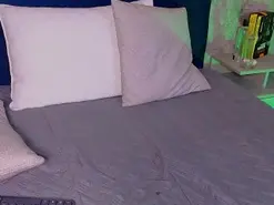 Mia_Cullen  live sex cam