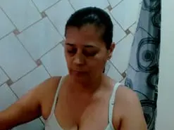 Karyna_milf  live sex cam