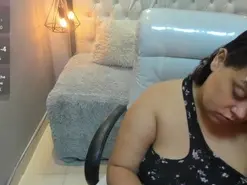 Zara_moon1  live sex cam