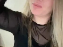 Naiara_21  live sex cam