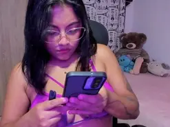 Nina_desire_  live sex cam