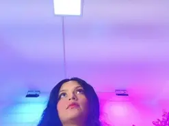 Madiie_t18  live sex cam
