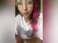 LittleSauvage  live sex cam