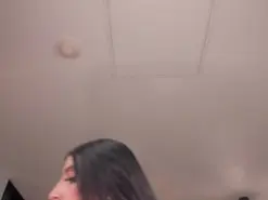 LeahLombardi  live sex cam