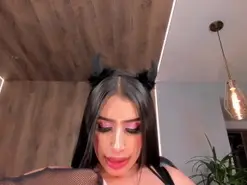 LeahLombardi  live sex cam