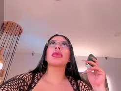LeahLombardi  live sex cam