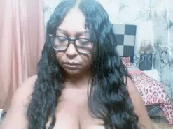 Yessikacaliente  live sex cam