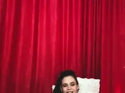 Julia_Divine  live sex cam