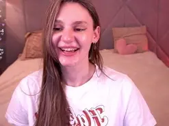 Diamond_Goldie_  live sex cam