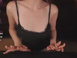 Diamond_Goldie_  live sex cam
