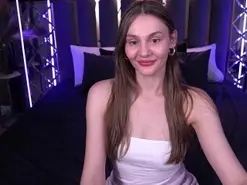Diamond_Goldie_  live sex cam
