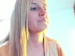 GiaRoussel  live sex cam