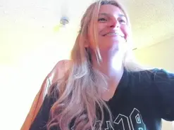 GiaRoussel  live sex cam