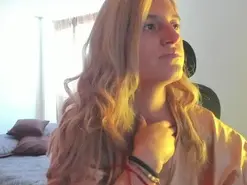 GiaRoussel  live sex cam