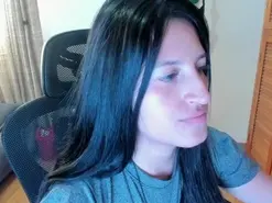 GiaRoussel  live sex cam