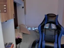 Alizee__  live sex cam