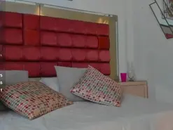 SaskiaGrendel  live sex cam