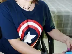 BLOODY_MARY  live sex cam