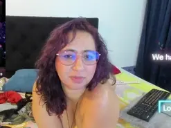 VanessaLoyd  live sex cam