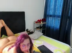 VanessaLoyd  live sex cam