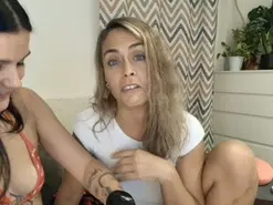 LaDelGuante  live sex cam