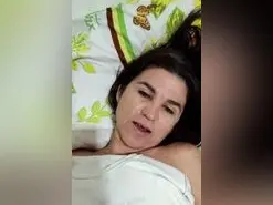 ElizabethNature  live sex cam