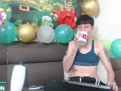 LiamBrown  live sex cam